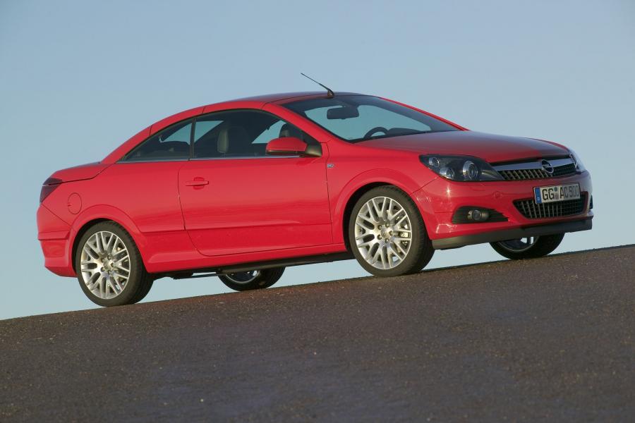  Opel Astra Twin Top 2007 года  (фото 67 из 131)